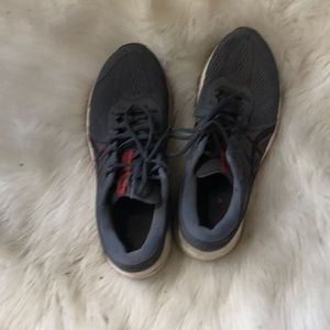 New Balance sneakers